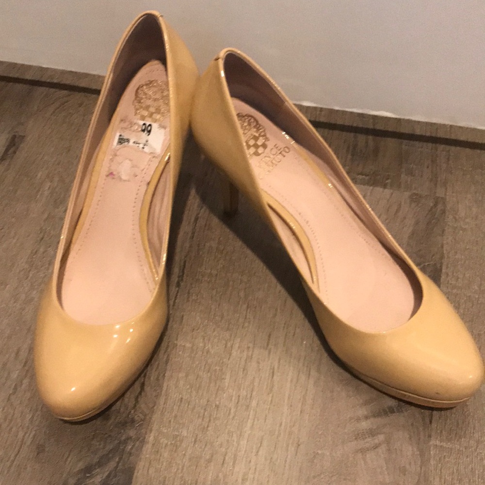 Vince Camuto size 9